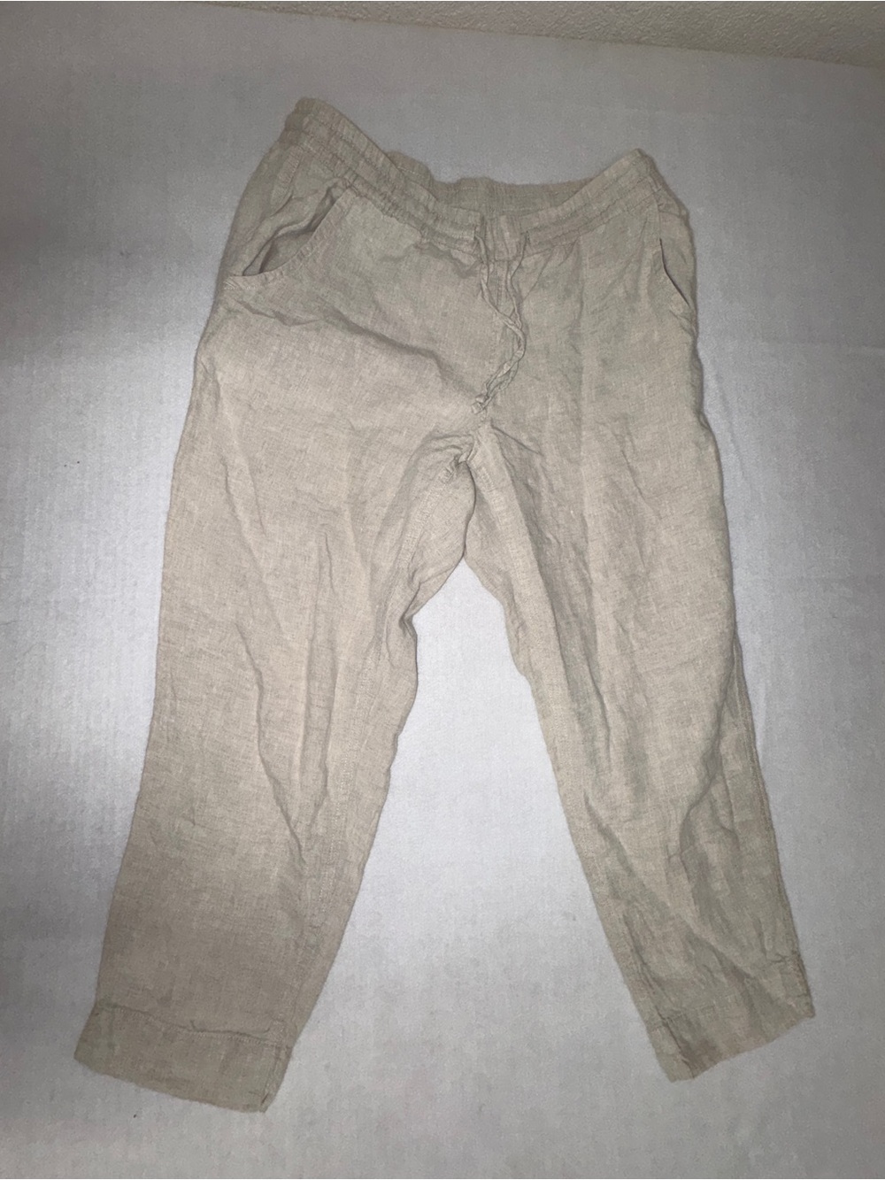 L.L. Bean women’s  Linen Drawstring ankle Pants - Light Tan